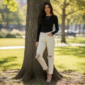 CARMAR Off White Distressed Straight Leg Jeans Size 24